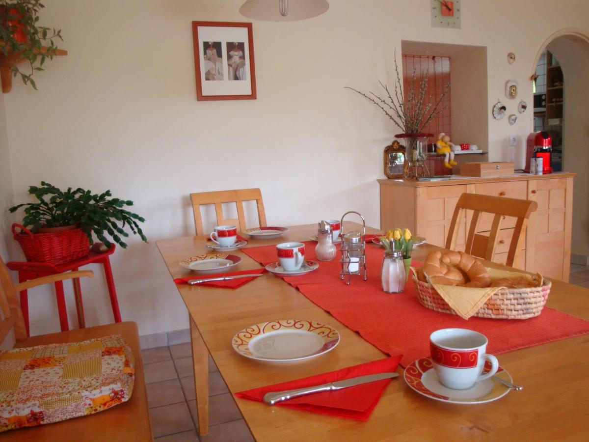 Haus Camelia Acomodação com café da manhã Bad Tatzmannsdorf Exterior foto