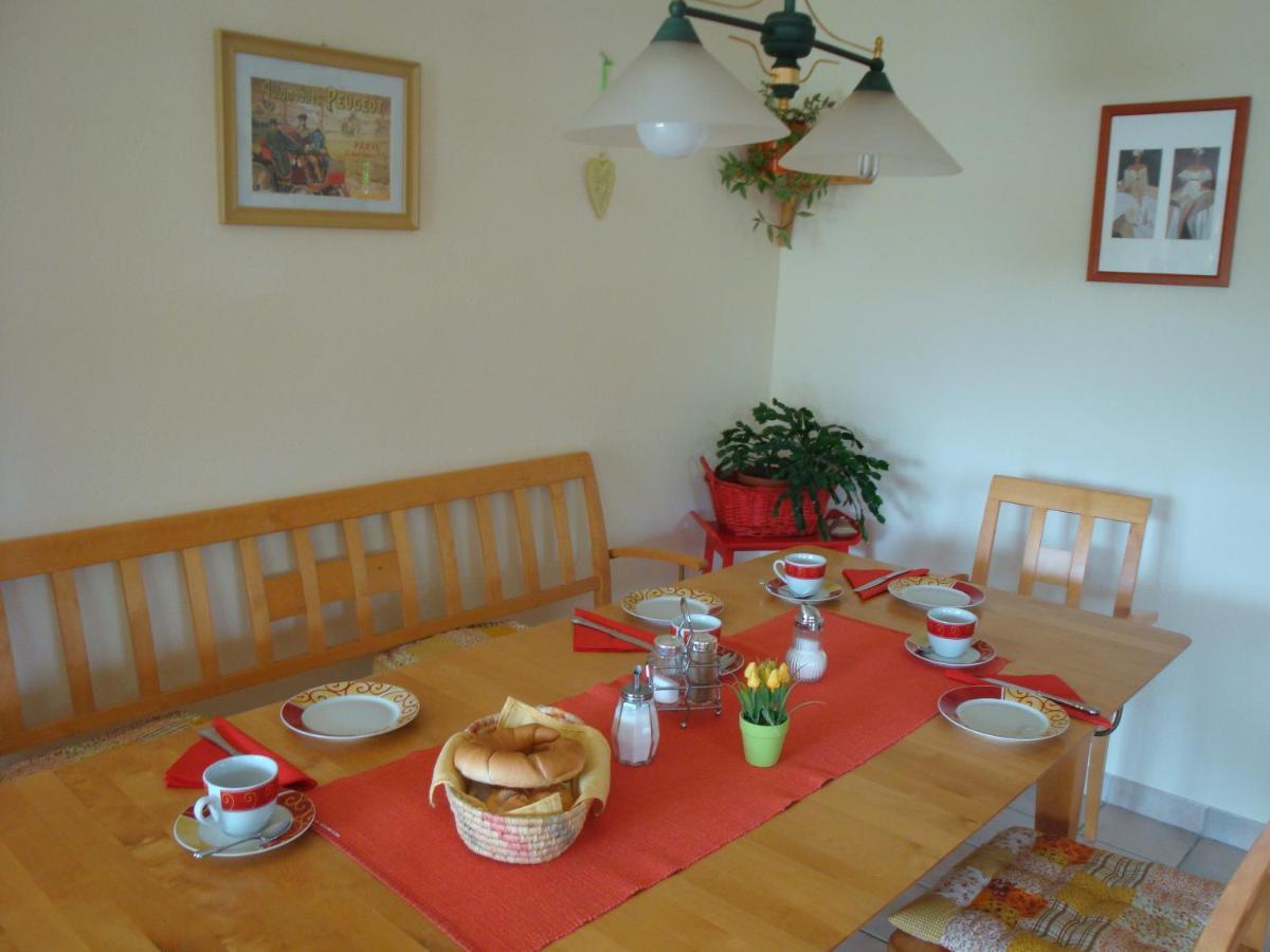 Haus Camelia Acomodação com café da manhã Bad Tatzmannsdorf Exterior foto